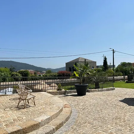 Pacos De Douro - 3 Soleil & Serenite